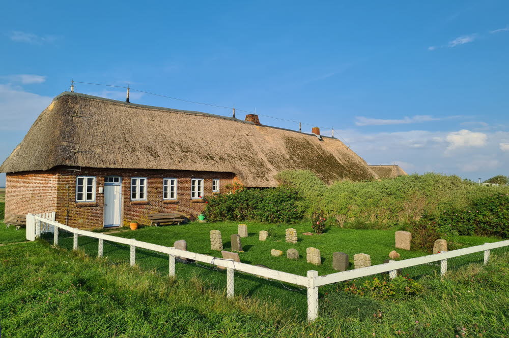 groede hallig kirche 01